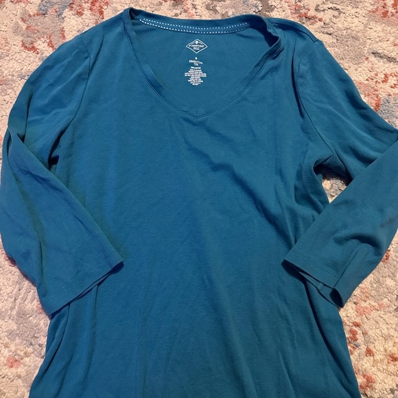 St. John's Bay Blue Fitted 3/4 Sleeve T-Shirt - Picture 1 of 3